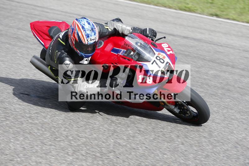 /53 16.09.2025 Track Day Domi Aegerter ADR/Gruppe rot/78